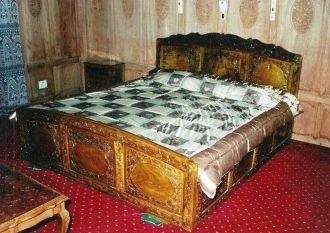 Shahenshah Houseboat 2, Srinagar 3